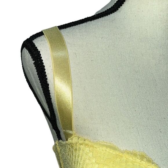 Ashley Stewart Convertible Lace Underwire Bra - Picture 6 of 14